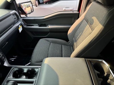 2026 Ford F-150 XLT w/Tailgate Step