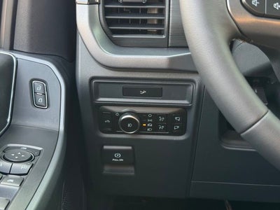 2026 Ford F-150 XLT w/Tailgate Step