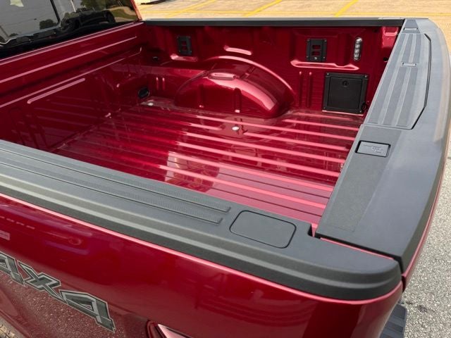 2026 Ford F-150 XLT w/Tailgate Step