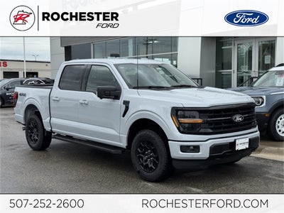 2025 Ford F-150 XLT w/Tailgate Step + 1 Year Bluecruise