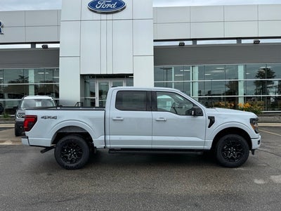 2025 Ford F-150 XLT w/Tailgate Step + 1 Year Bluecruise