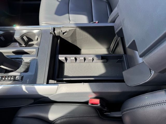 2025 Ford F-150 XLT w/Twin Panel Moonroof + Tailgate Step