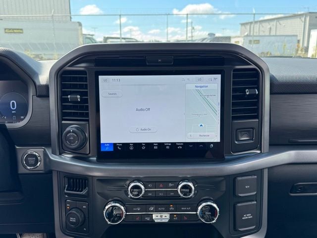 2025 Ford F-150 XLT w/Twin Panel Moonroof + Tailgate Step