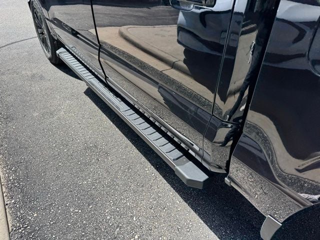 2025 Ford F-150 XLT w/Twin Panel Moonroof + Tailgate Step