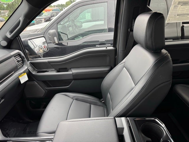 2025 Ford F-150 XLT w/ $4547 In Accessories Added.