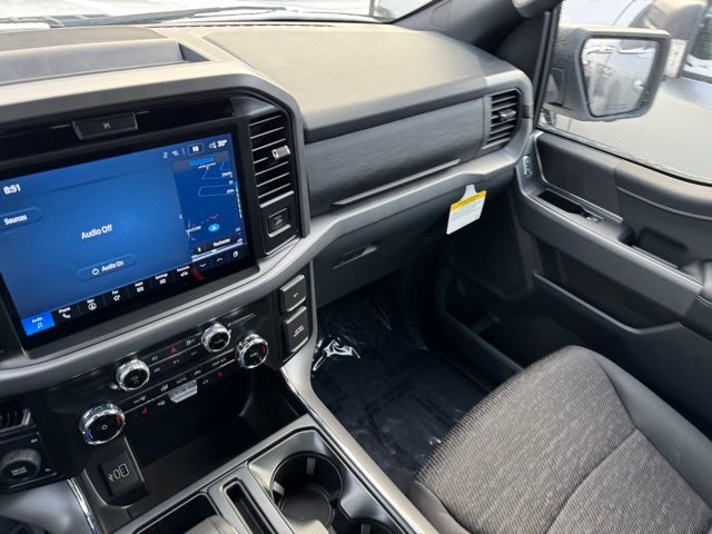 2025 Ford F-150 XLT w/ Black Appearance + Package