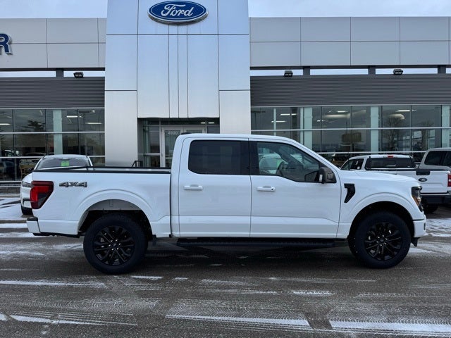 2025 Ford F-150 XLT w/ Black Appearance + Package