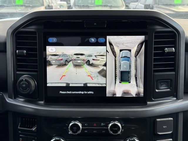 2025 Ford F-150 XLT w/ Black Appearance + Package