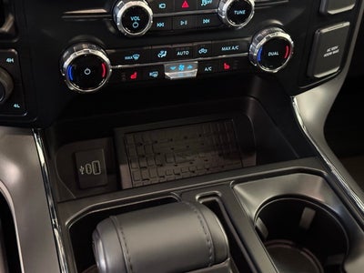 2025 Ford F-150 XLT w/ $2598 In Accessories Added