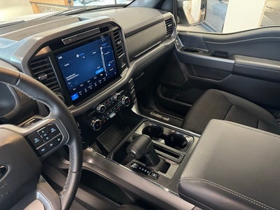 2025 Ford F-150 XLT w/ $2598 In Accessories Added