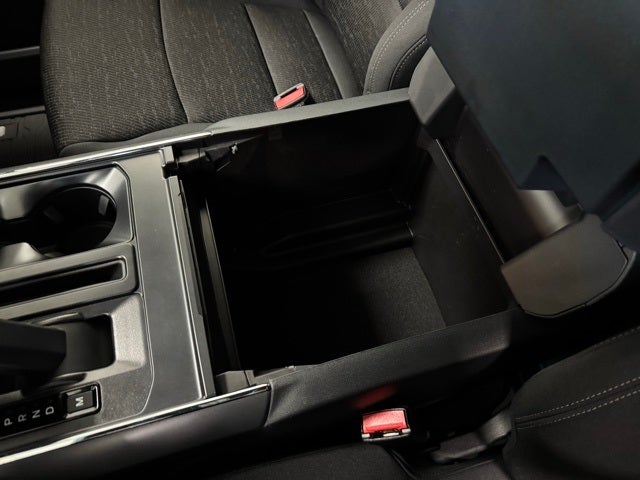 2025 Ford F-150 XLT w/ $2598 In Accessories Added