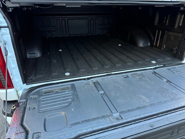 2025 Ford F-150 XLT w/ $2598 In Accessories Added