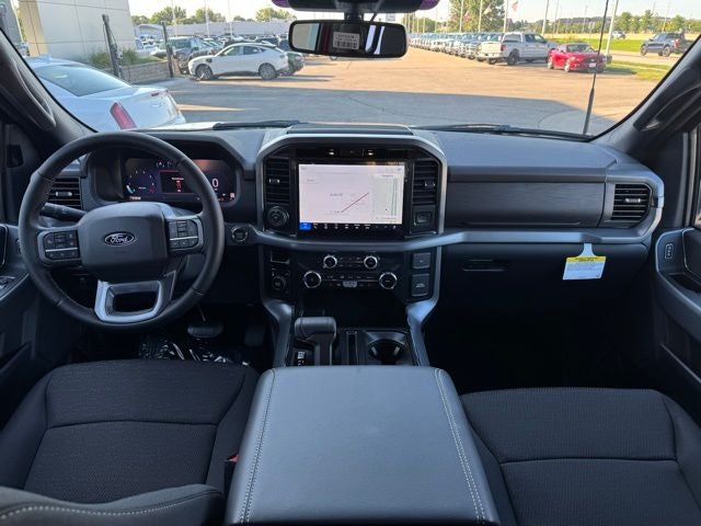 2025 Ford F-150 XLT w/1 Year Blue Cruise