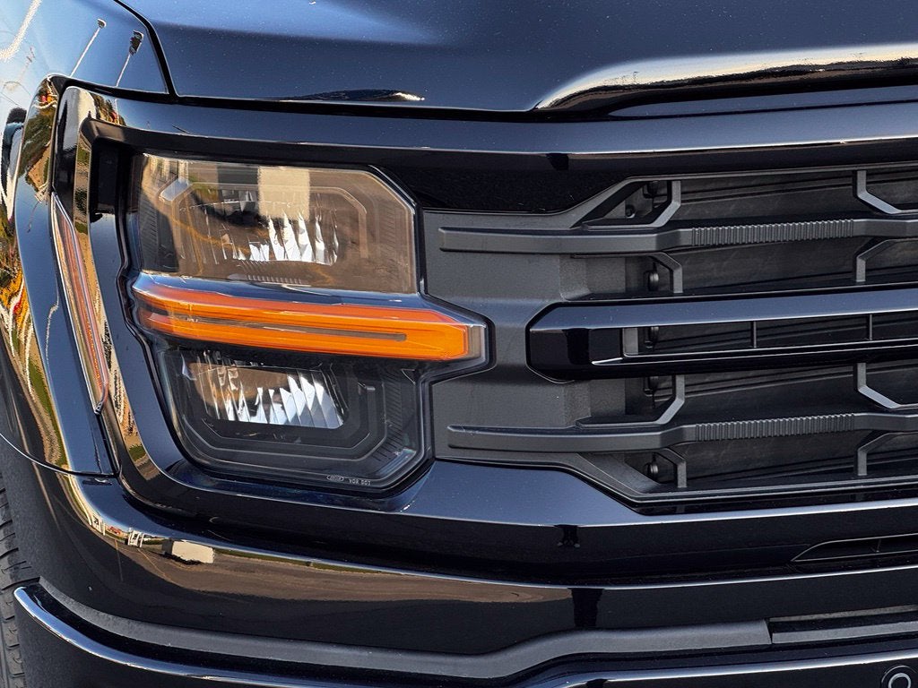 2026 Ford F-150 XLT w/ Black Appearance Plus