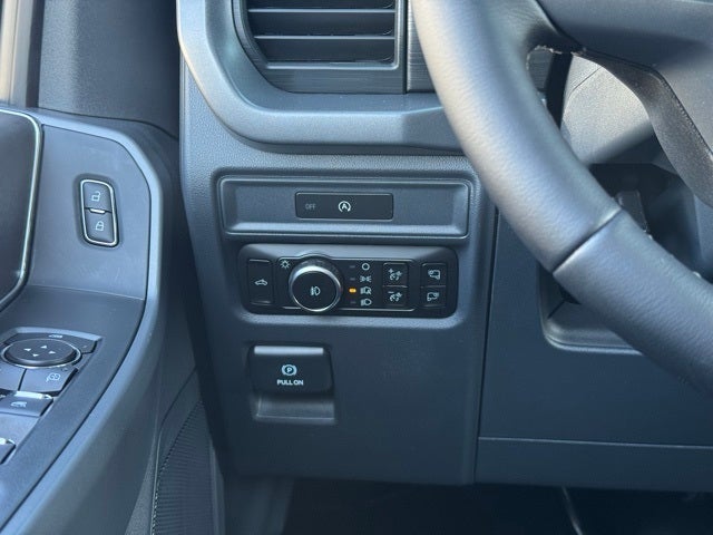 2025 Ford F-150 XLT w/Blue Cruise + Dual Exhaust