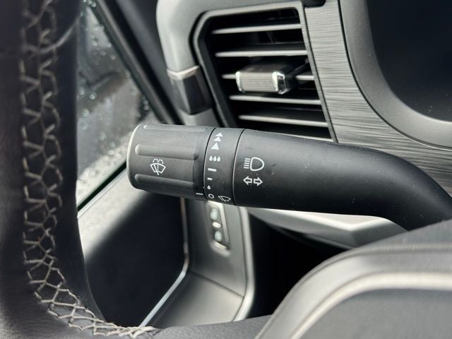 2025 Ford F-150 XLT w/20" Wheels + Blue Cruise