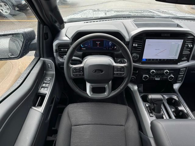 2025 Ford F-150 XLT w/20" Wheels + Blue Cruise
