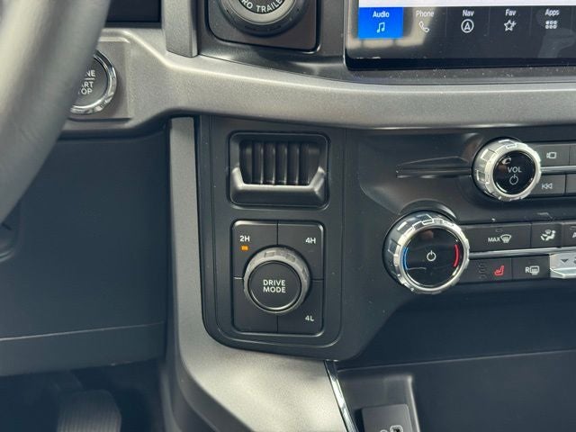 2025 Ford F-150 XLT w/20" Wheels + Blue Cruise