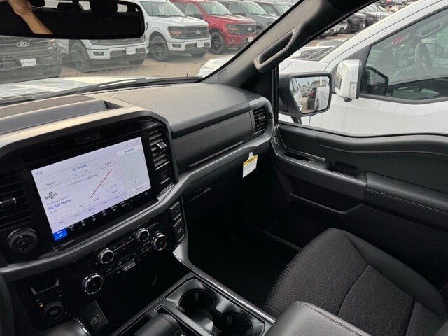 2025 Ford F-150 XLT w/ Black Appearance Package