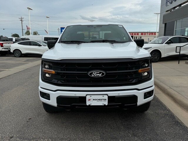 2025 Ford F-150 XLT w/ Black Appearance Package