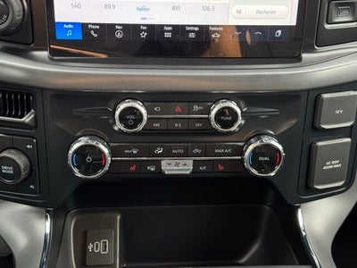 2025 Ford F-150 XLT w/ Black Appearance Package