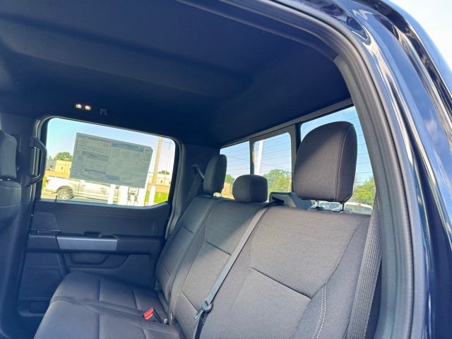 2025 Ford F-150 XLT w/ Black Appearance Package