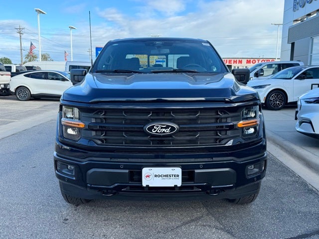 2025 Ford F-150 XLT w/ Black Appearance Package