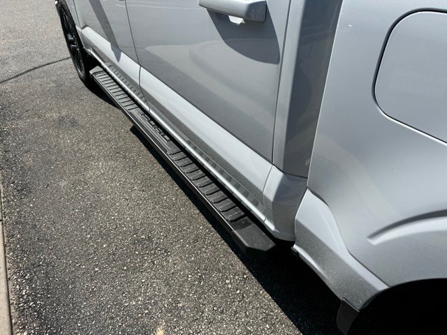 2025 Ford F-150 XLT w/Twin Panel Moonroof + Tailgate Step