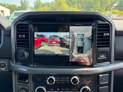 2025 Ford F-150 XLT w/Twin Panel Moonroof + Tailgate Step