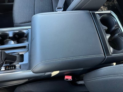 2025 Ford F-150 XLT w/ Black Appearance Package