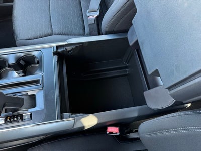 2025 Ford F-150 XLT w/ Black Appearance Package