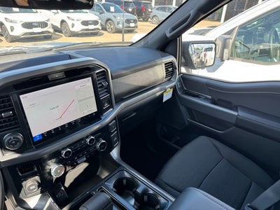 2025 Ford F-150 XLT w/ Black Appearance Package