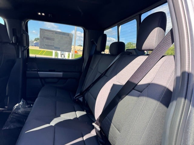 2025 Ford F-150 XLT w/ Black Appearance Package