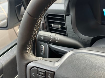 2025 Ford F-150 XLT w/ Black Appearance Package