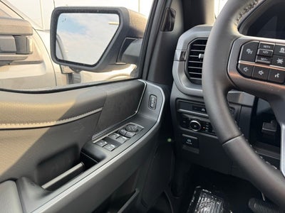 2025 Ford F-150 XLT w/ Black Appearance Package