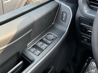 2025 Ford F-150 XLT w/ Black Appearance Package