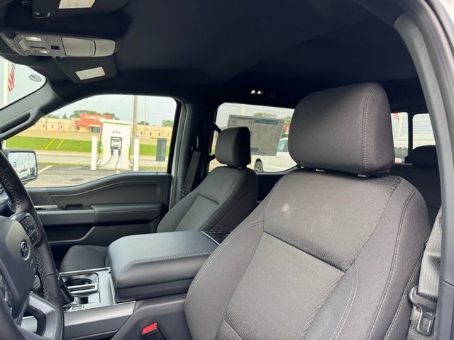 2025 Ford F-150 XLT w/ Black Appearance Package