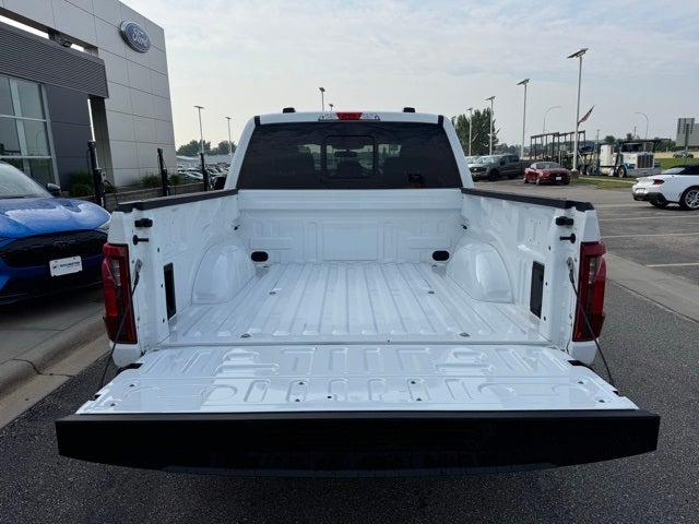 2025 Ford F-150 XLT w/ Black Appearance Package
