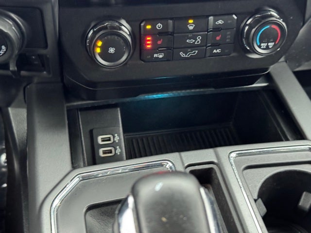 2020 Ford F-150 XLT w/ Max Tow Package + 157" Wheelbase / 6.5' Box