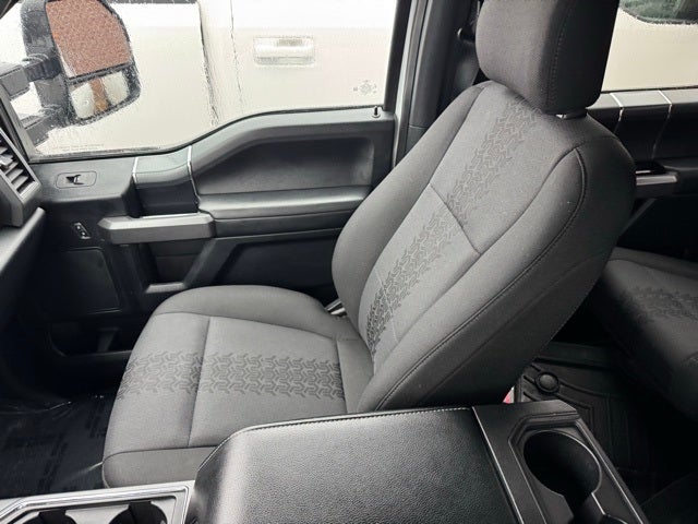 2020 Ford F-150 XLT w/ Max Tow Package + 157" Wheelbase / 6.5' Box