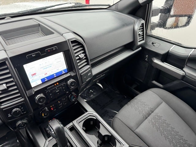 2020 Ford F-150 XLT w/ Max Tow Package + 157" Wheelbase / 6.5' Box