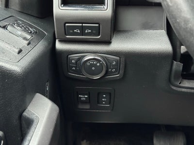 2020 Ford F-150 XLT w/ Max Tow Package + 157" Wheelbase / 6.5' Box