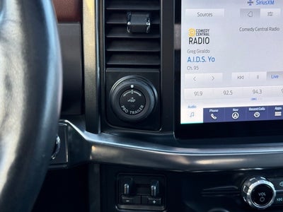 2023 Ford F-150 Lariat w/ Heated Steering Wheel + Max Tow / 157" Wheelbas