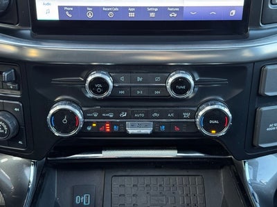 2023 Ford F-150 Lariat w/ Heated Steering Wheel + Max Tow / 157" Wheelbas