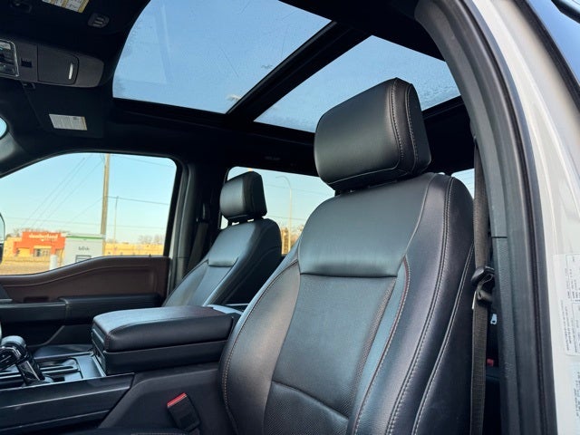 2023 Ford F-150 Lariat w/ Heated Steering Wheel + Max Tow / 157" Wheelbas