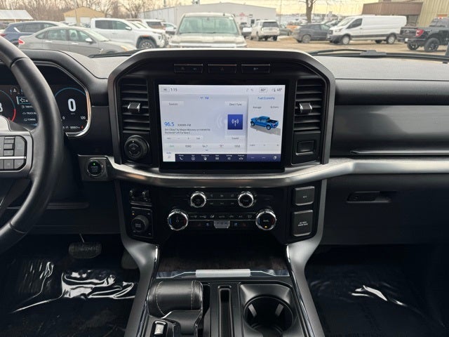 2023 Ford F-150 Lariat w/ Trailer Tow Package