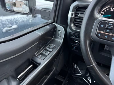 2023 Ford F-150 XLT w/ Twin Panel Moonroof + Max Tow / 157" Wheelbase