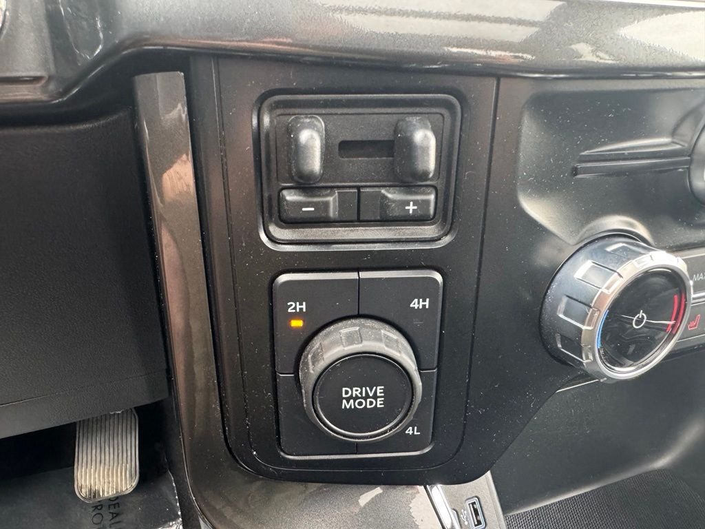 2023 Ford F-150 XLT w/ 6.5' Box