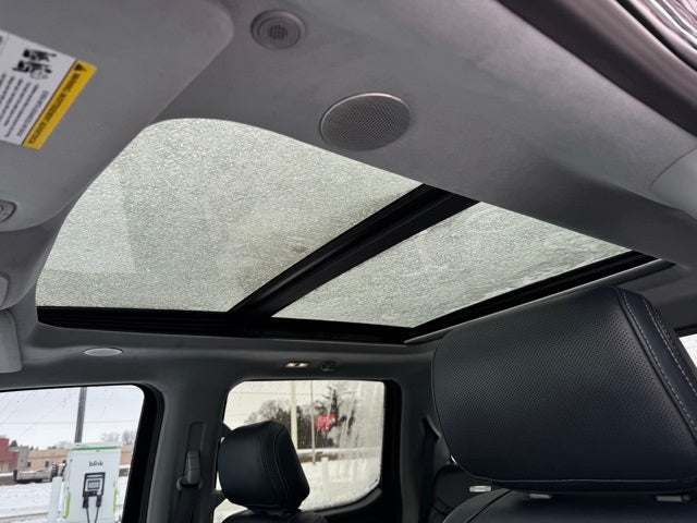 2022 Ford F-150 Limited w/ Twin Panel Moonroof + 360 Camera