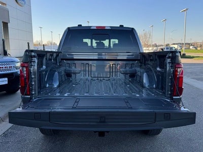2026 Ford F-150 XLT w/Tailgate Step + FX4 Pikg